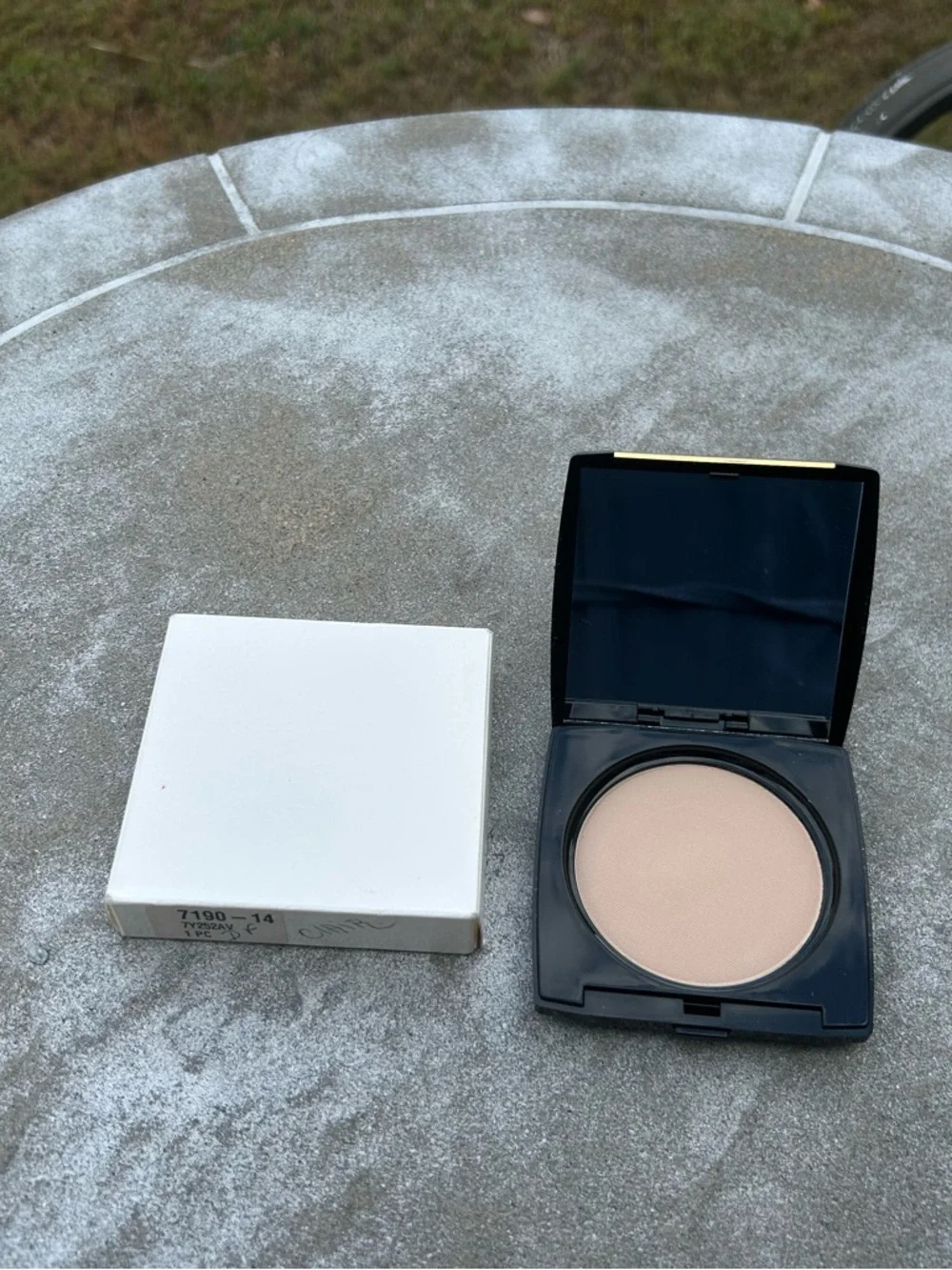 Lancome Dual Finish Tester Pressed Face Powder NO POWDER PUFF